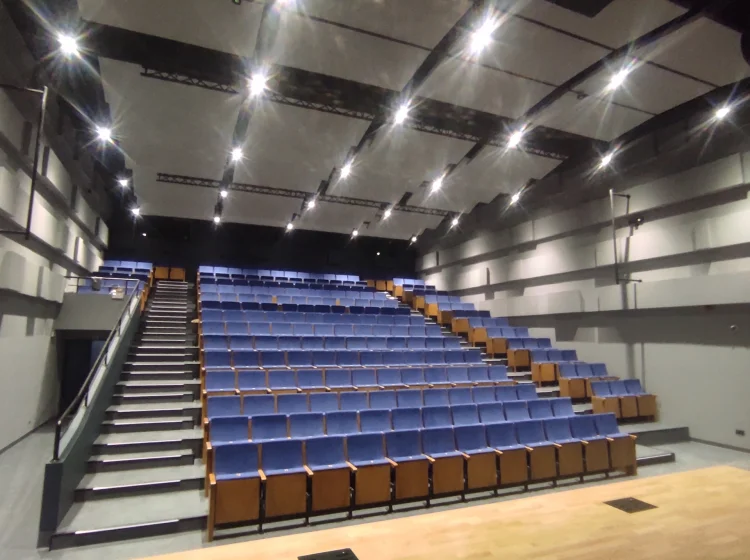 Dom kultury w Łącku